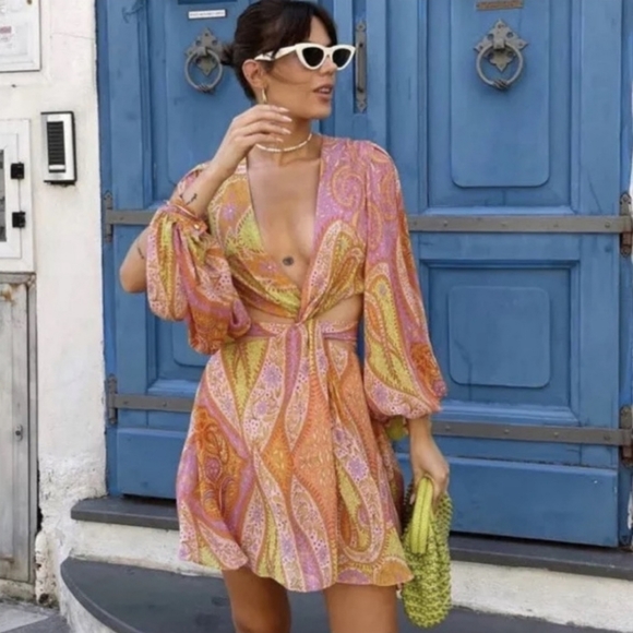 Cut Out Printed Dress Size S - Picture 6 of 8